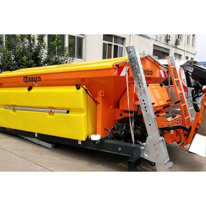 大(dà)型融雪撒布機(jī)