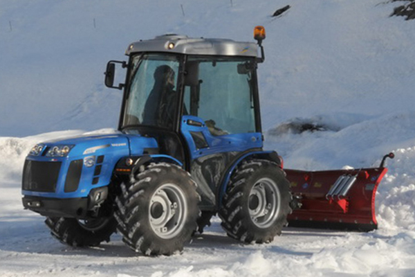駕駛式多功能除雪機(jī)