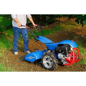 手扶式綠化機(jī)-730系列意大(dà)利綠化機(jī)