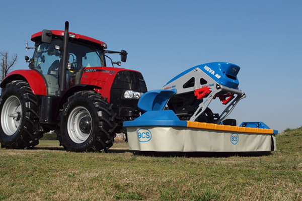 大(dà)型幹草設備